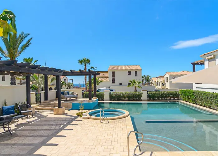 Family Villa With Private Garden & Hot Tub, 10 Min From Medano Beach